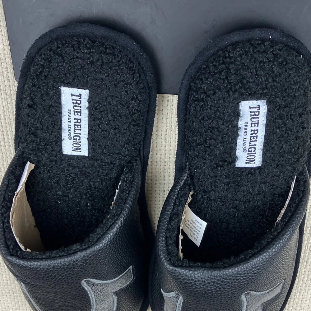 True Religion Horseshoe Slippers Black Faux Leather NWT